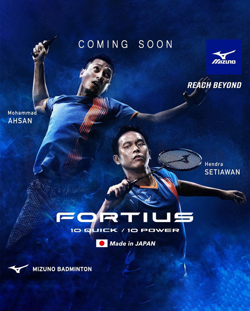 Vợt cầu lông Mizuno Fortius 10 Power màu đen nhám điểm nhấn đỏ