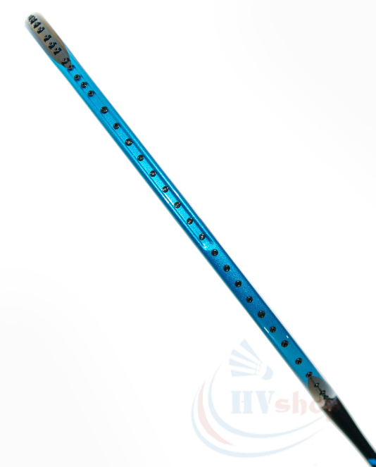 Vot-cau-long-yonex-astrox-77-xanh-duong-lo-gen-vot