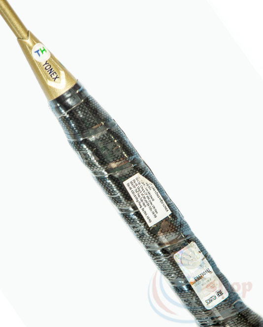 Vot-cau-long-yonex-astrox-99-xanh-navy-2020-can-vot